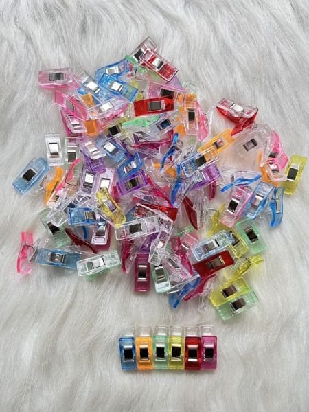 KÜÇÜK BOY ŞEFFAF RENKLİ MANDAL 1 ADET