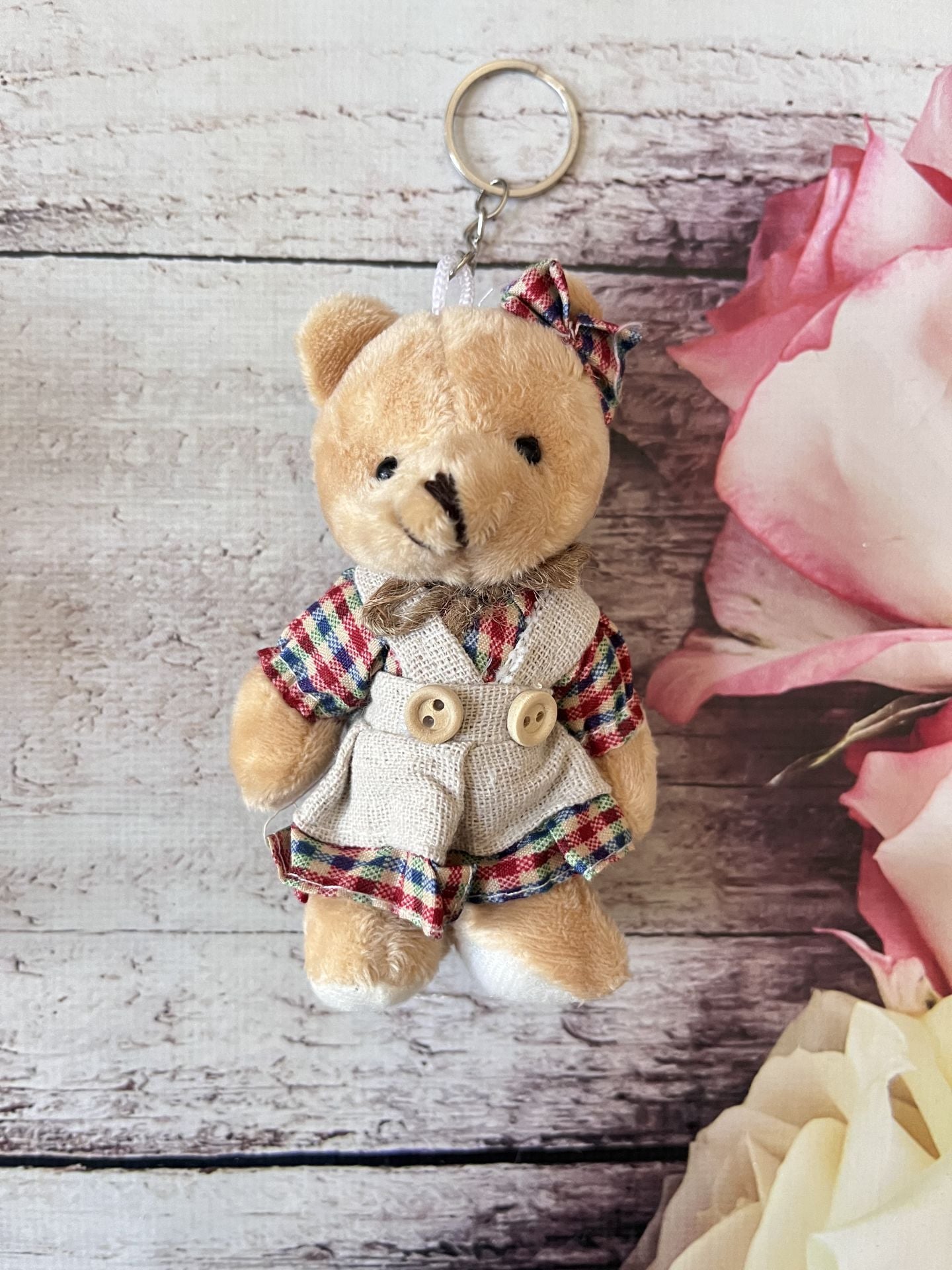 PELUŞ ANAHTARLIKLI  AYICIK KIRMIZI EKOSE KIZ AYICIK