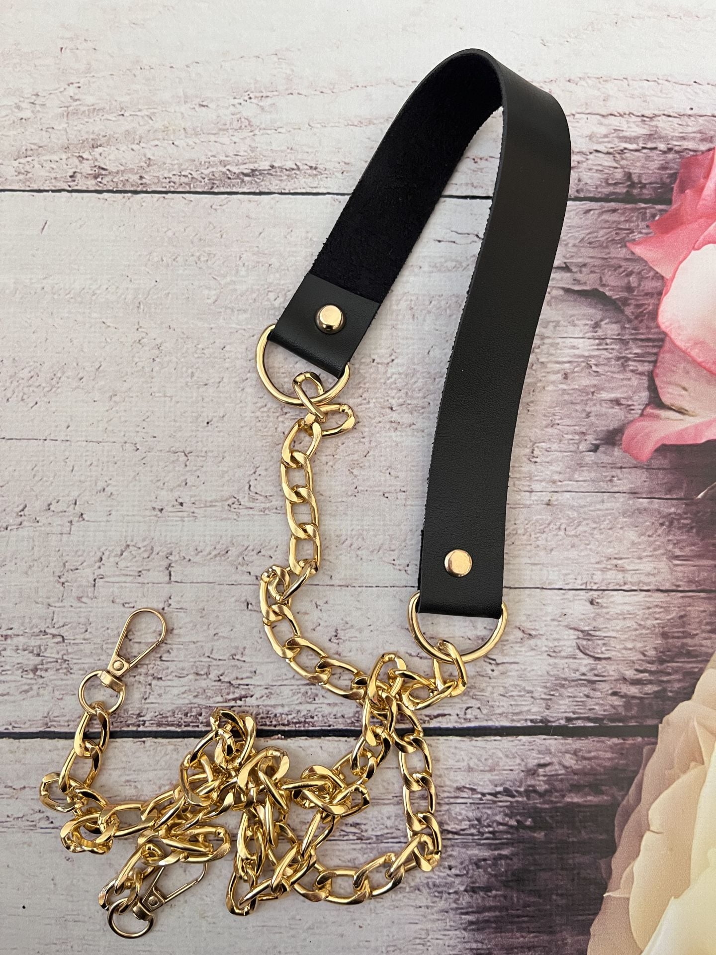 DERİLİ METAL ZİNCİR  GOLD  120 CM siyah