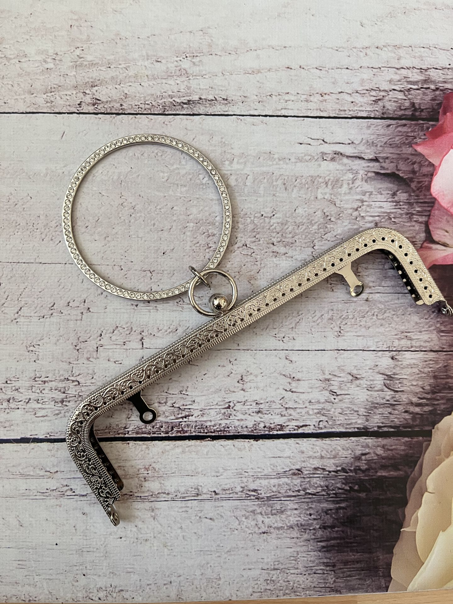 20 CM METAL ÇANTA KULPU   MODEL M-21 Gümüş