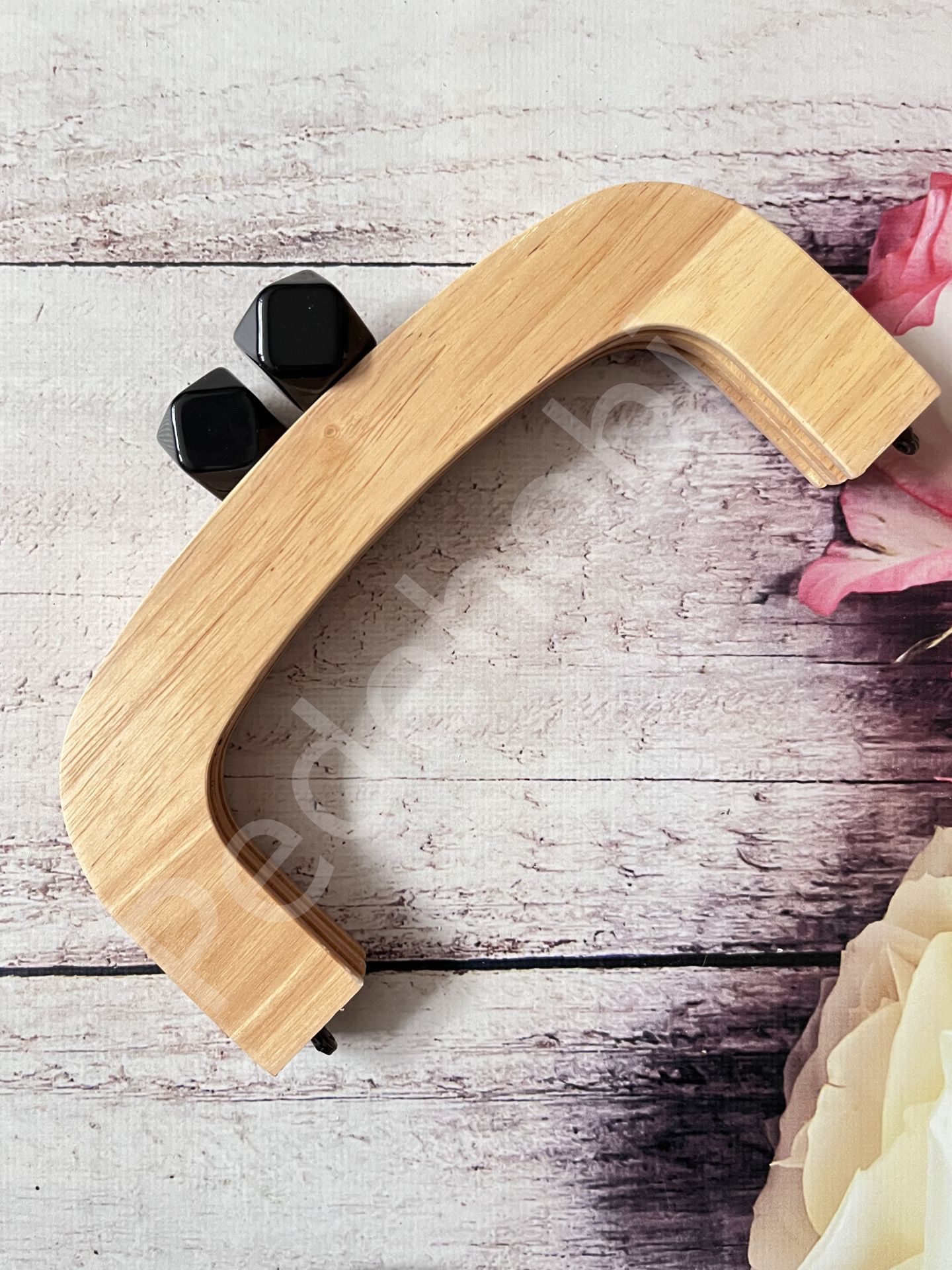 OVAL SİLİKON BONCUKLU MIKNATISLI AHŞAP BURS 22 CM siyah