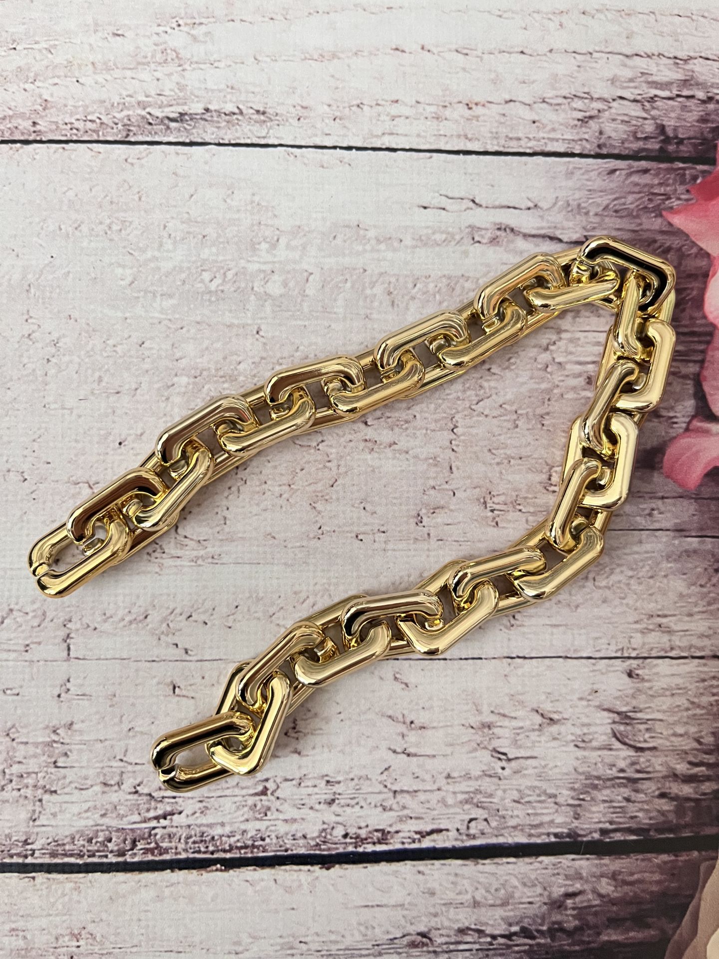 ZİNCİR GÖRÜNÜMLÜ AKRİLİK ASKI KALIN 40 CM Gold
