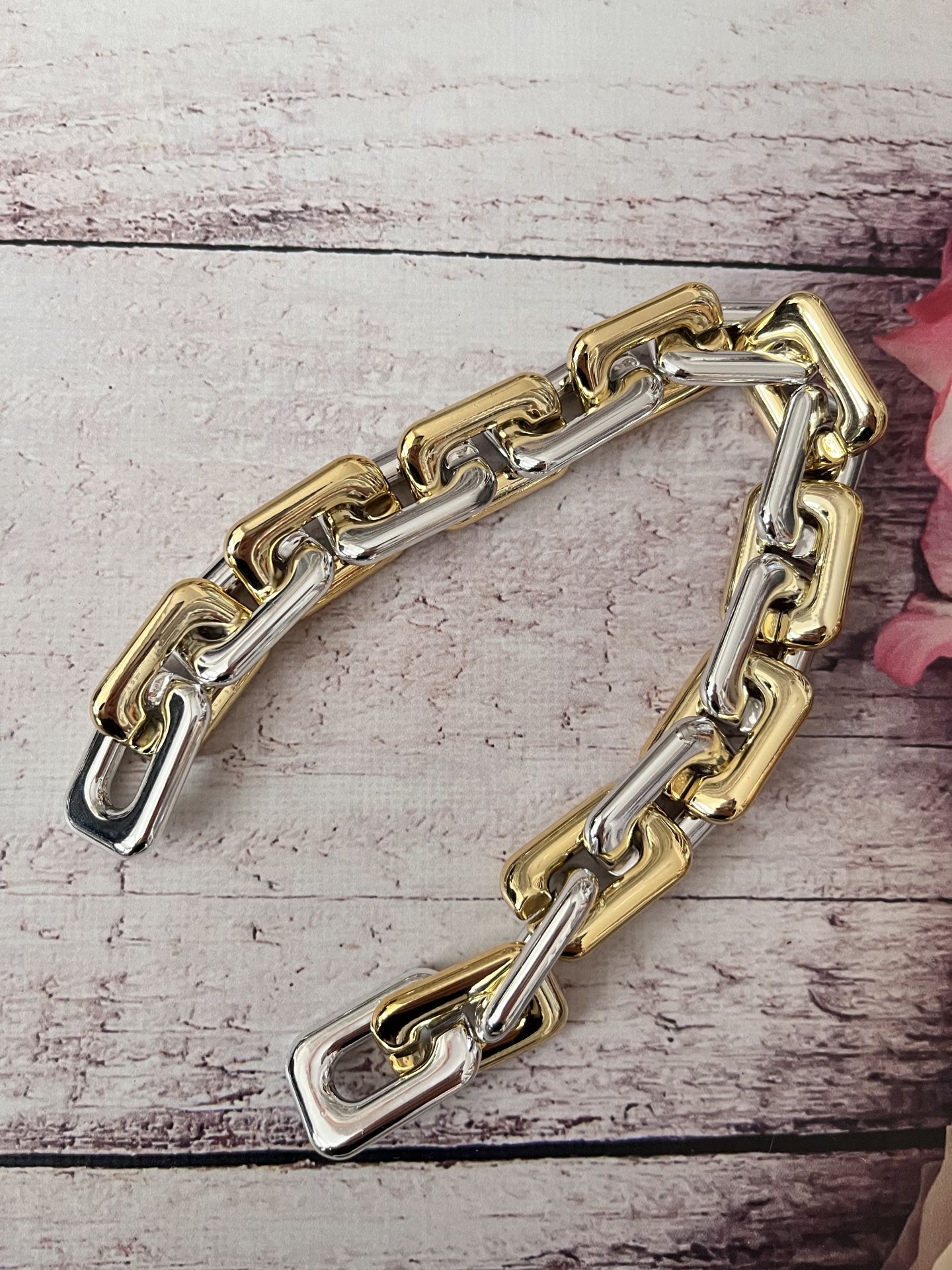 ZİNCİR GÖRÜNÜMLÜ AKRİLİK ASKI KALIN 40 CM GOLD&GÜMÜŞ