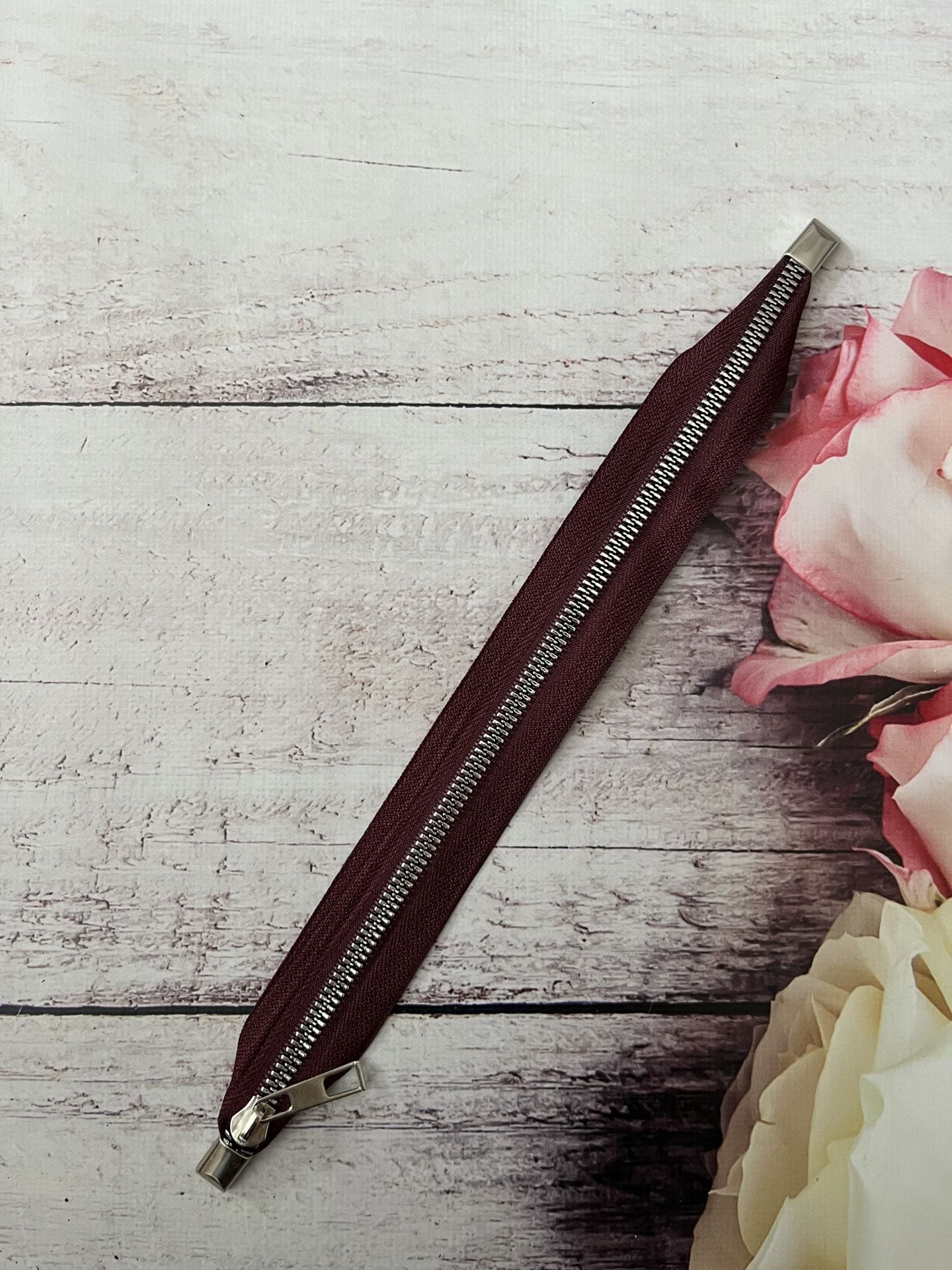 30 CM FERMUAR BORDO GÜMÜŞ
