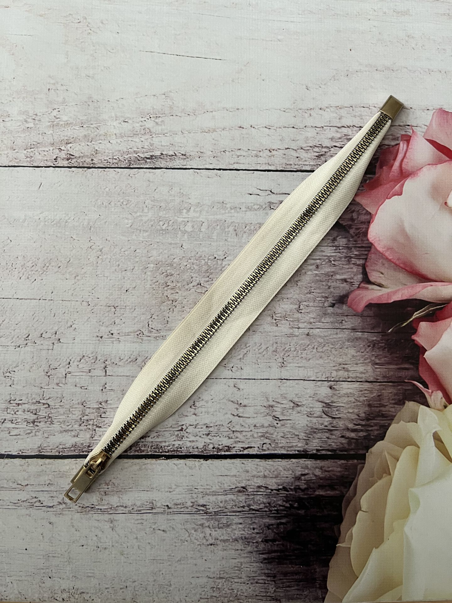 30 CM FERMUAR KREM GOLD