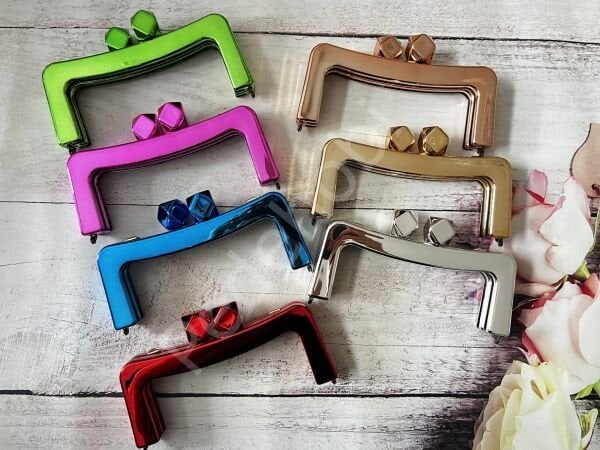 AKRİLİK ÇANTA BURSU - 18CM