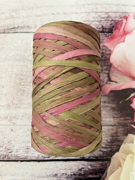 EBRULİ RAFYA İPİ 150 GR. SOFT YEŞİL PEMBE