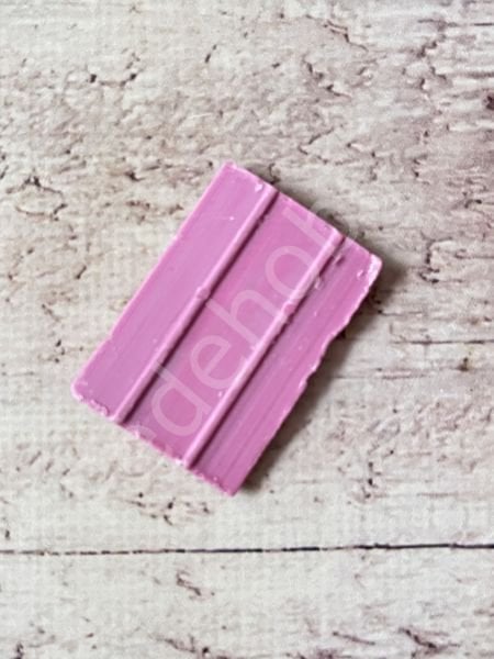 PEMBE