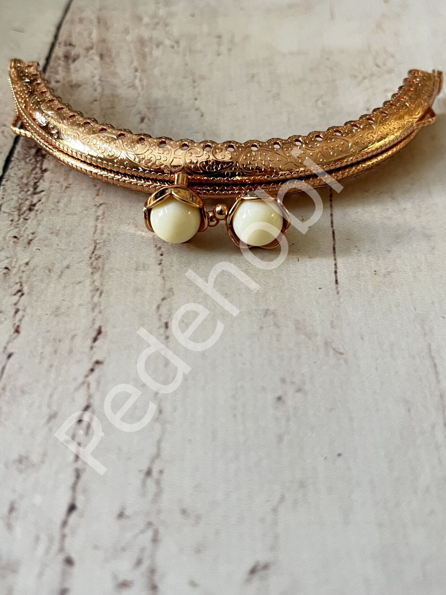 ÇİÇEK TOKALI CÜZDAN KLİPSİ KARE GOLD 10,5 CM Beyaz