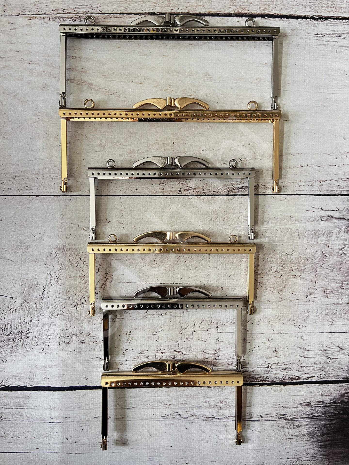 METAL ÇANTA KULPU M-41