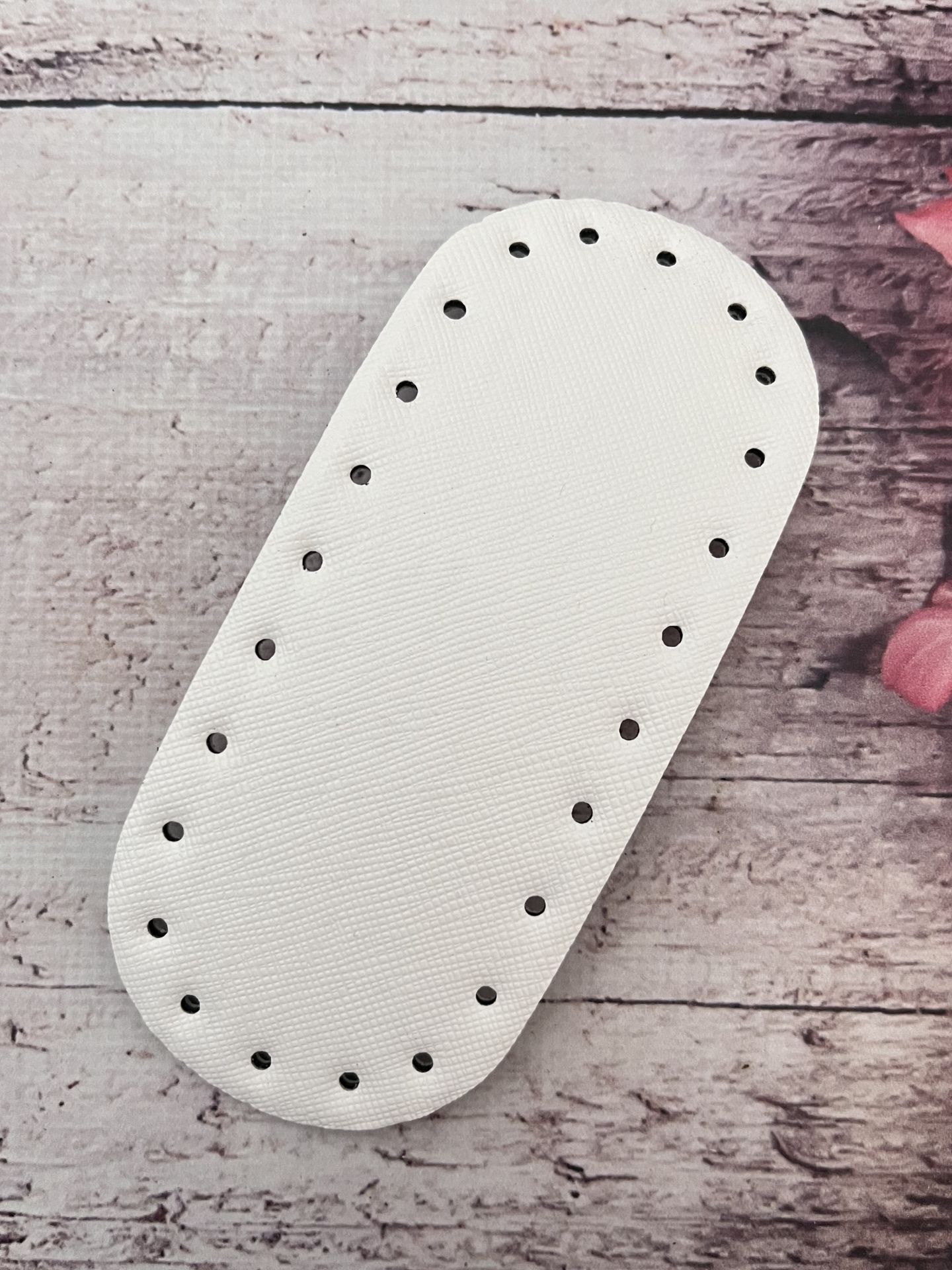 14*6 CM KÜÇÜK  ÇANTA TABANI RİVETSİZ Beyaz