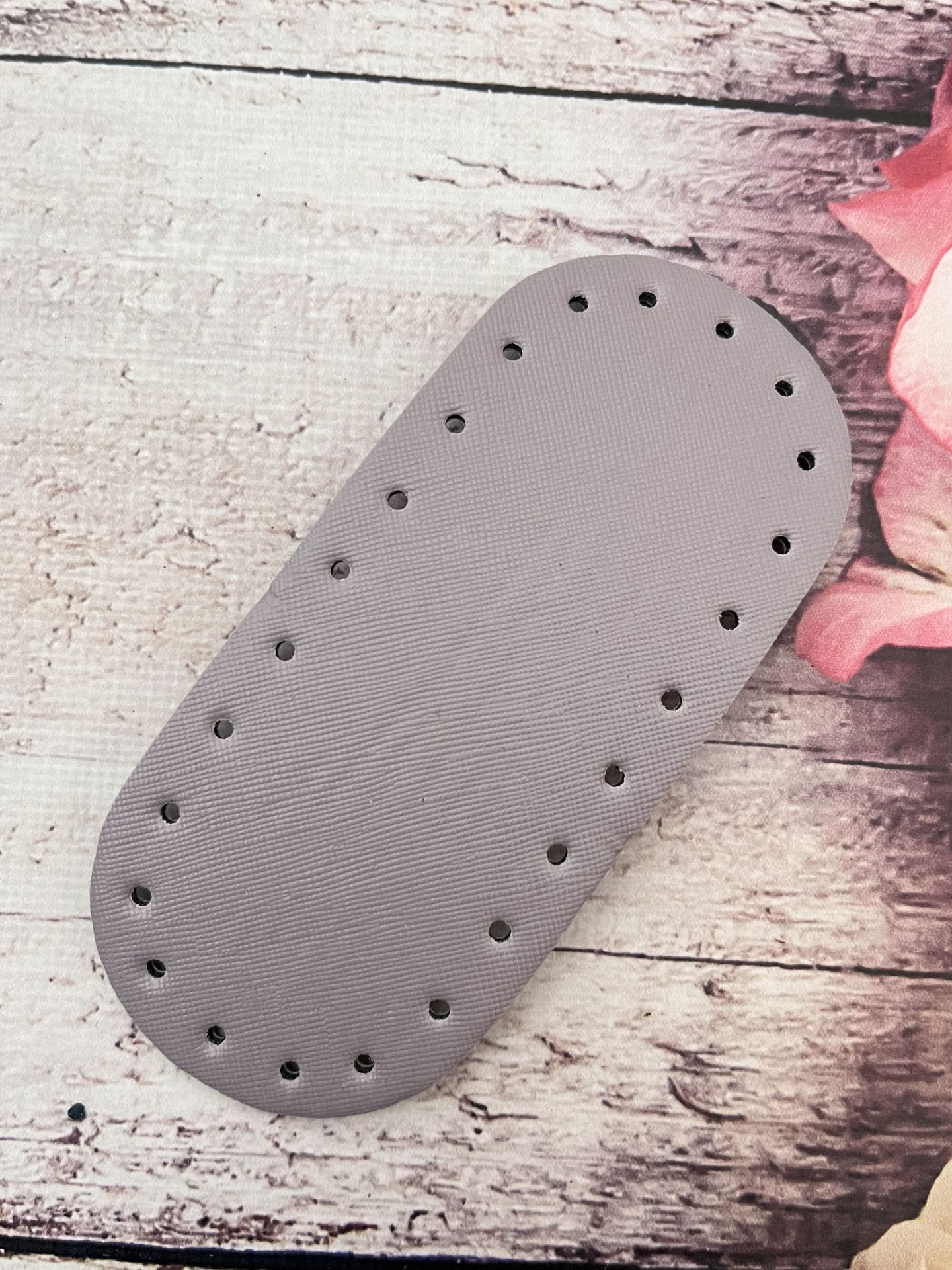 14*6 CM KÜÇÜK  ÇANTA TABANI RİVETSİZ Açık gri