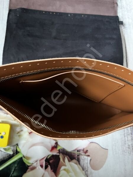 DERİ FERMUARLI CEPLİ ÇANTA ASTARI 36 CM Taba