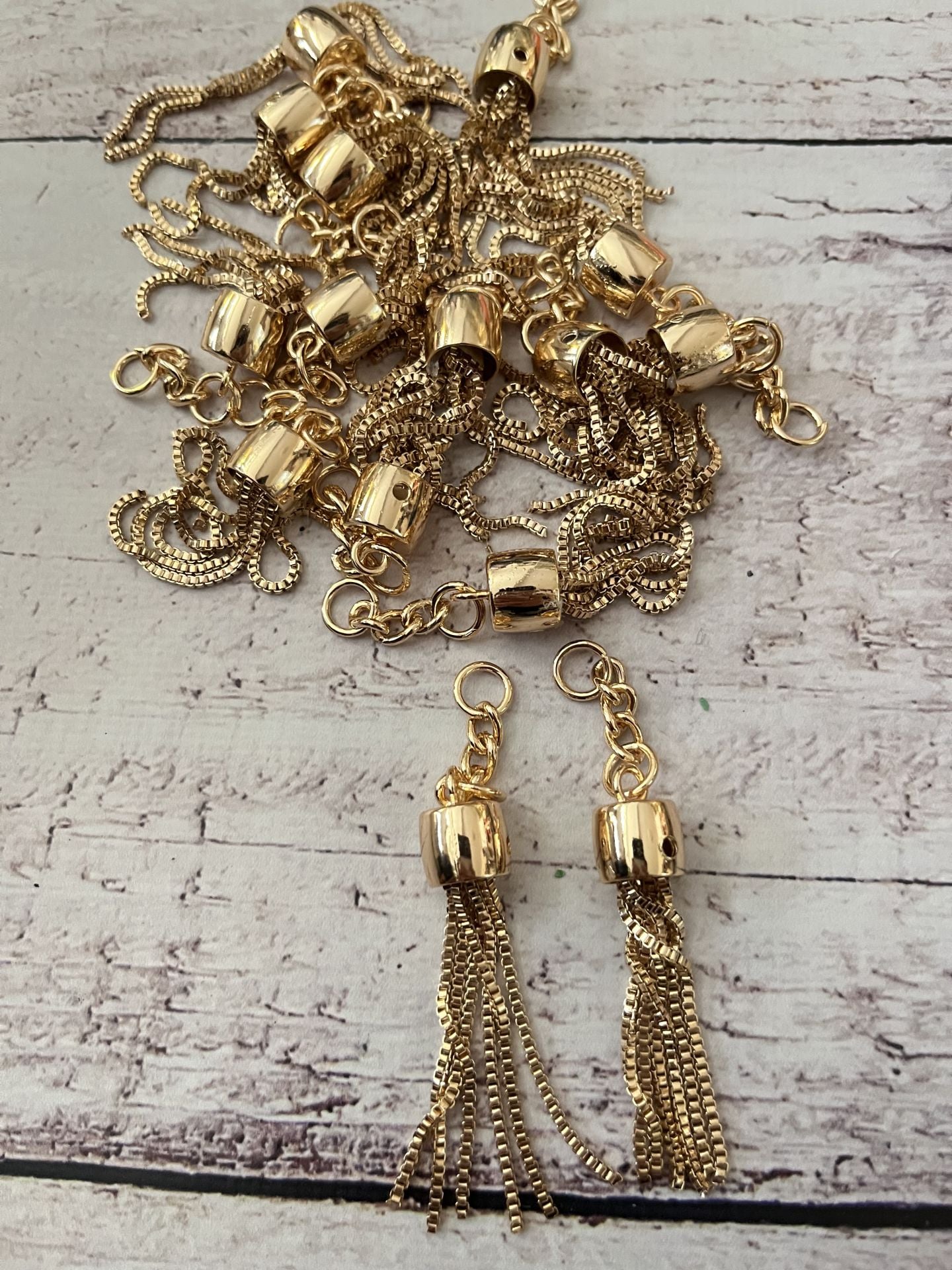 METAL PÜSKÜL Gold