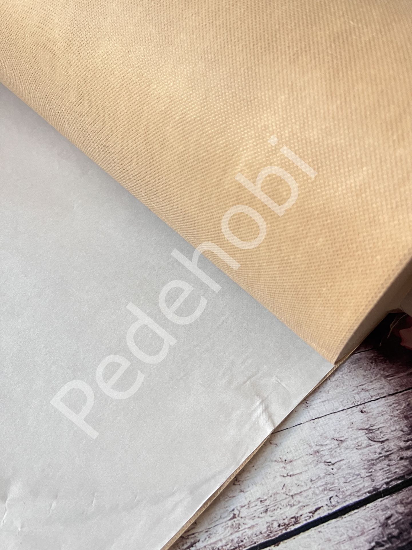 YAPIŞKANLI ASTAR TELASI 75*50 cm