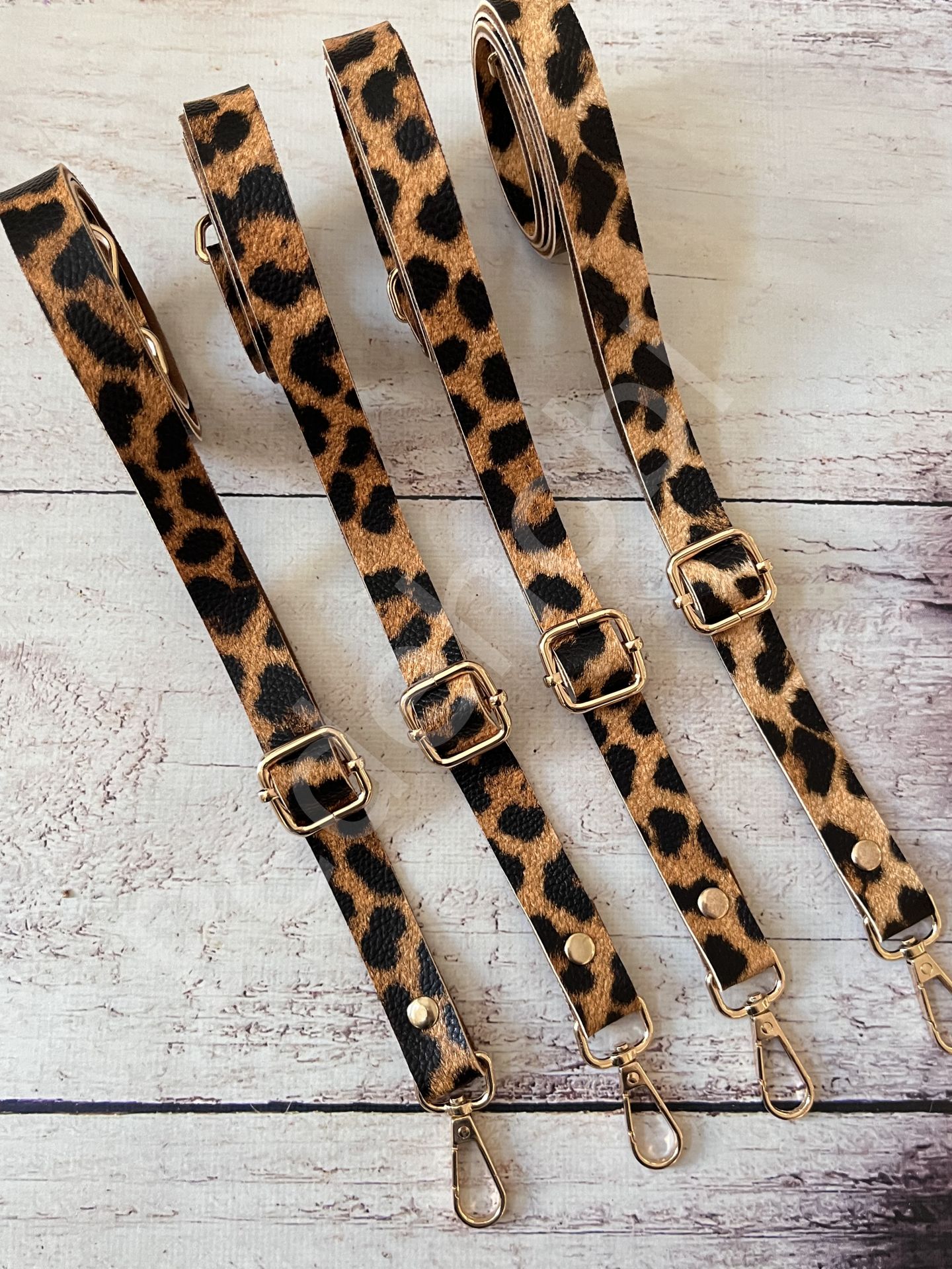 LEOPAR DESEN 2 CM AYARLANABİLİR DERİ ASKI