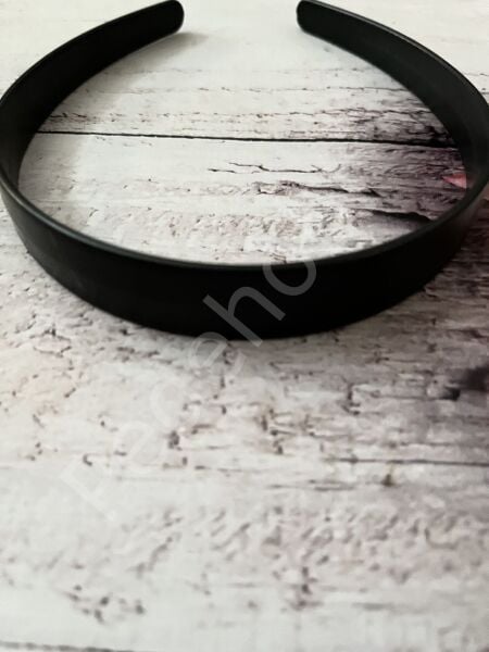 PLASTİK TAÇ 2.5 CM GENİŞ