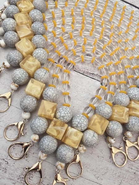 KANCALI AKRİLİK TAŞ BONCUKLU ÇANTA KULBU SARI&GRİ