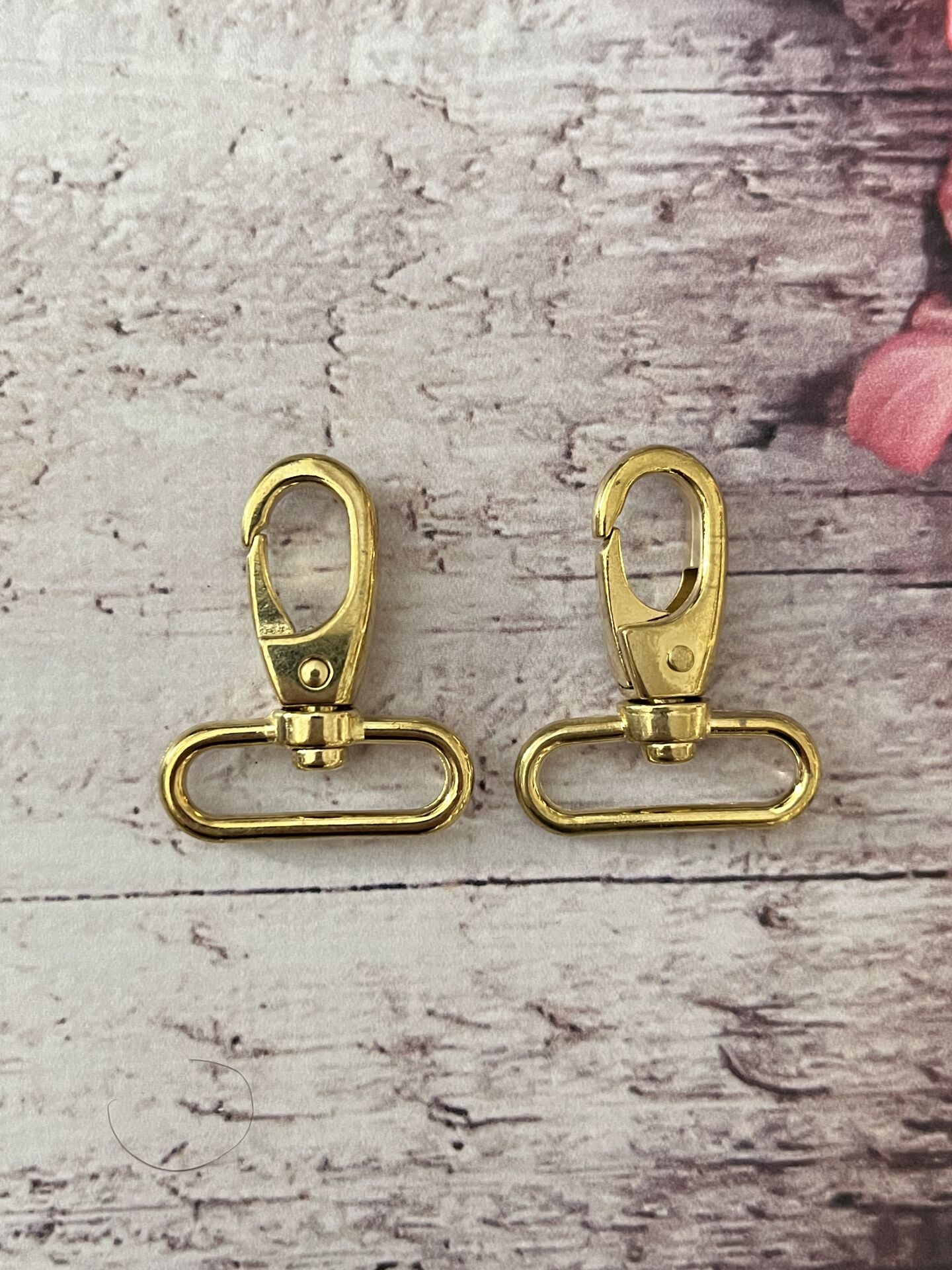 MATRAŞ KANCA 2.5 CM 1 ADET GOLD