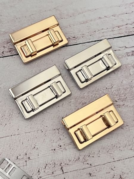 5 CM DİKTÖRTGEN  KİLİT