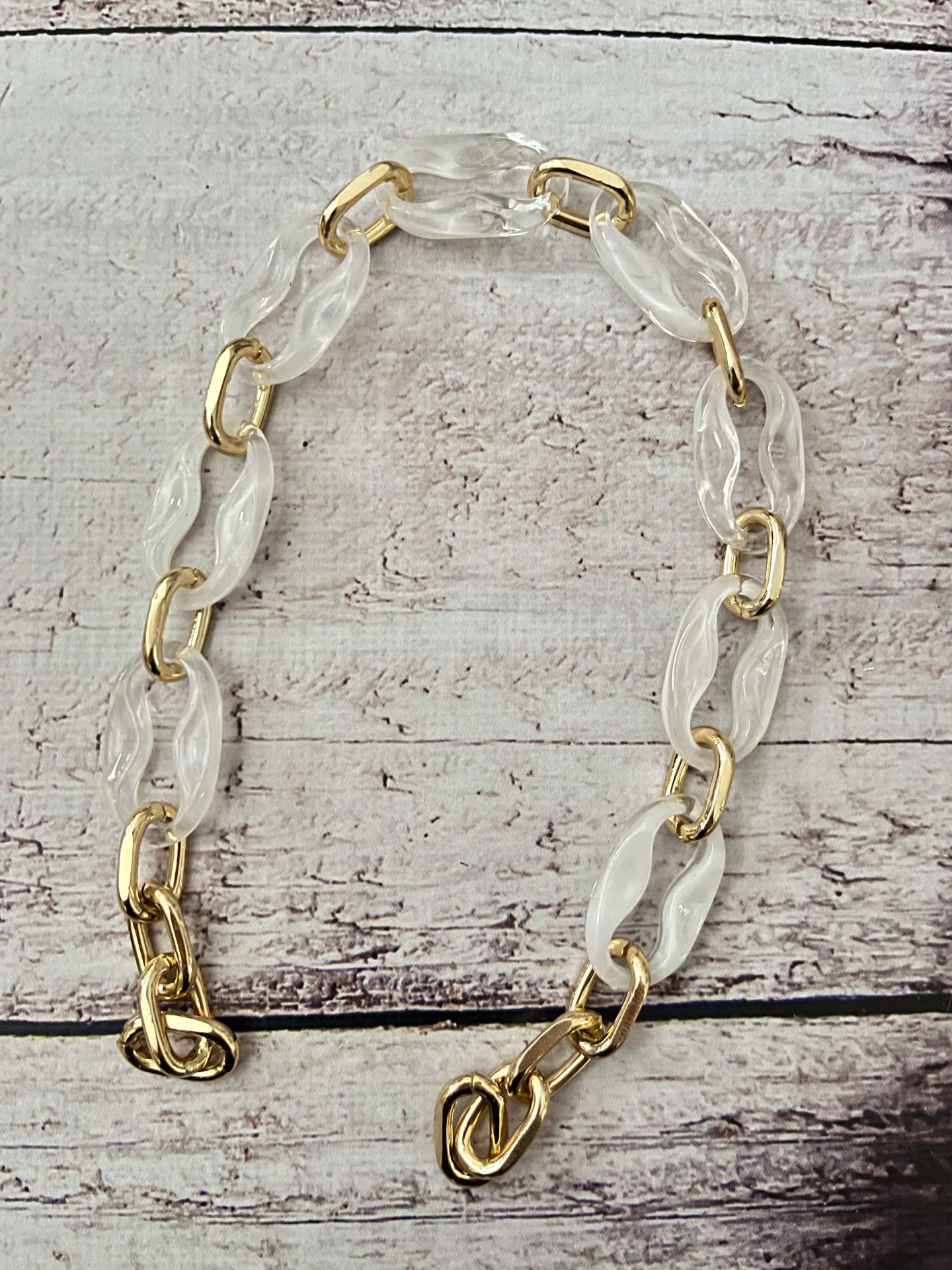 OVAL AKRİLİK ÇANTA SPI 40 CM Şeffaf Beyaz
