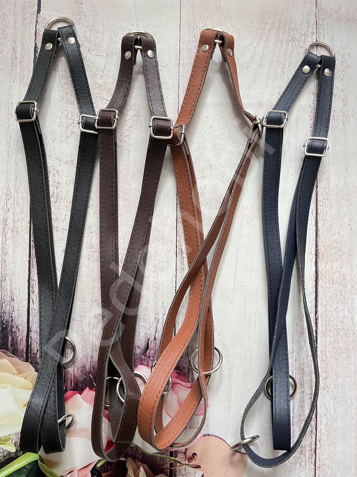 SIRT ÇANTASI  ASKISI