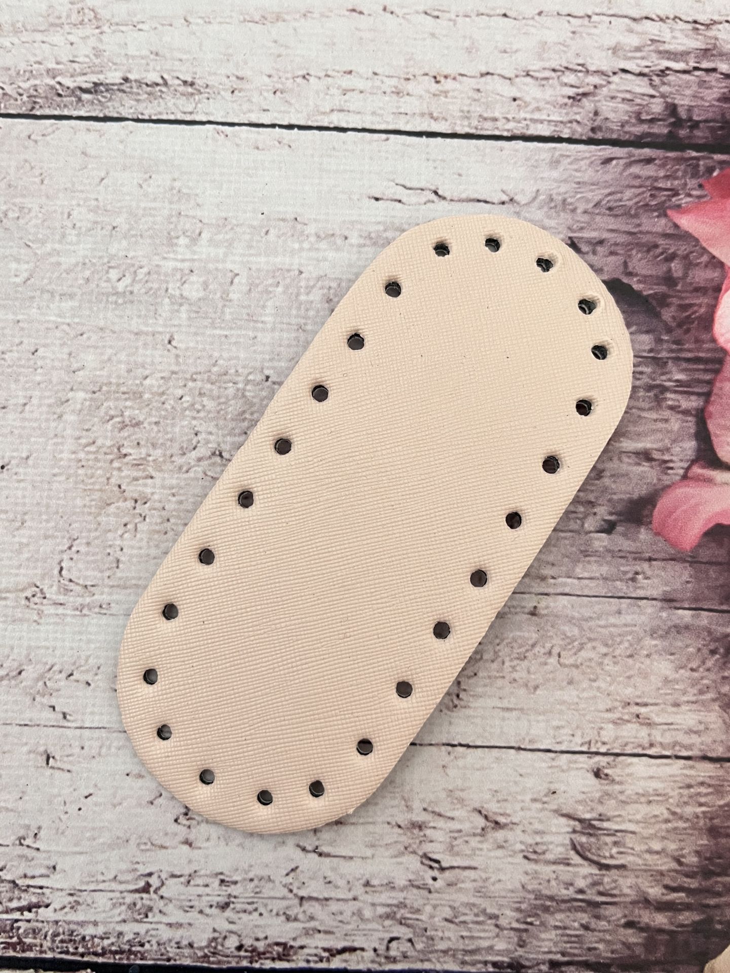 14*6 CM KÜÇÜK  ÇANTA TABANI RİVETSİZ Krem