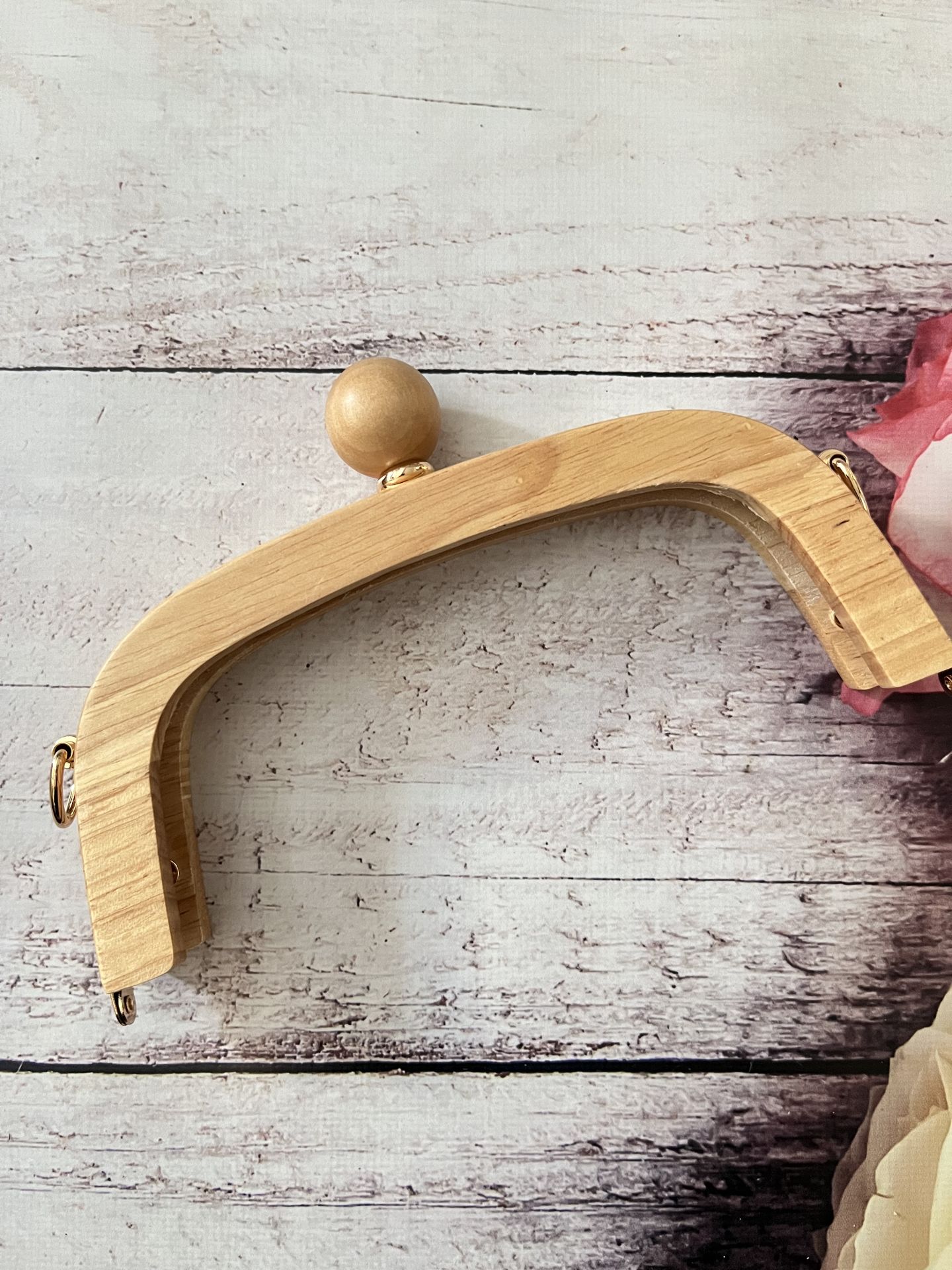 MIKNATISLI AHŞAP BURS METAL İÇLİ 18 CM Sarı