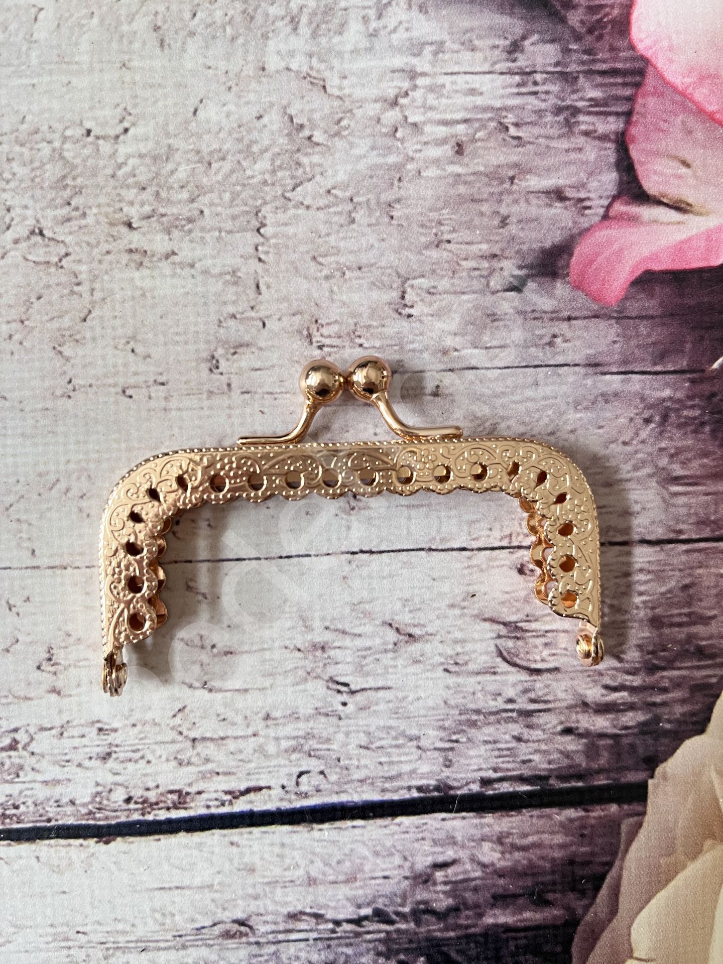8 CM  KULPSUZ CÜZDAN KLİPS KARE GOLD
