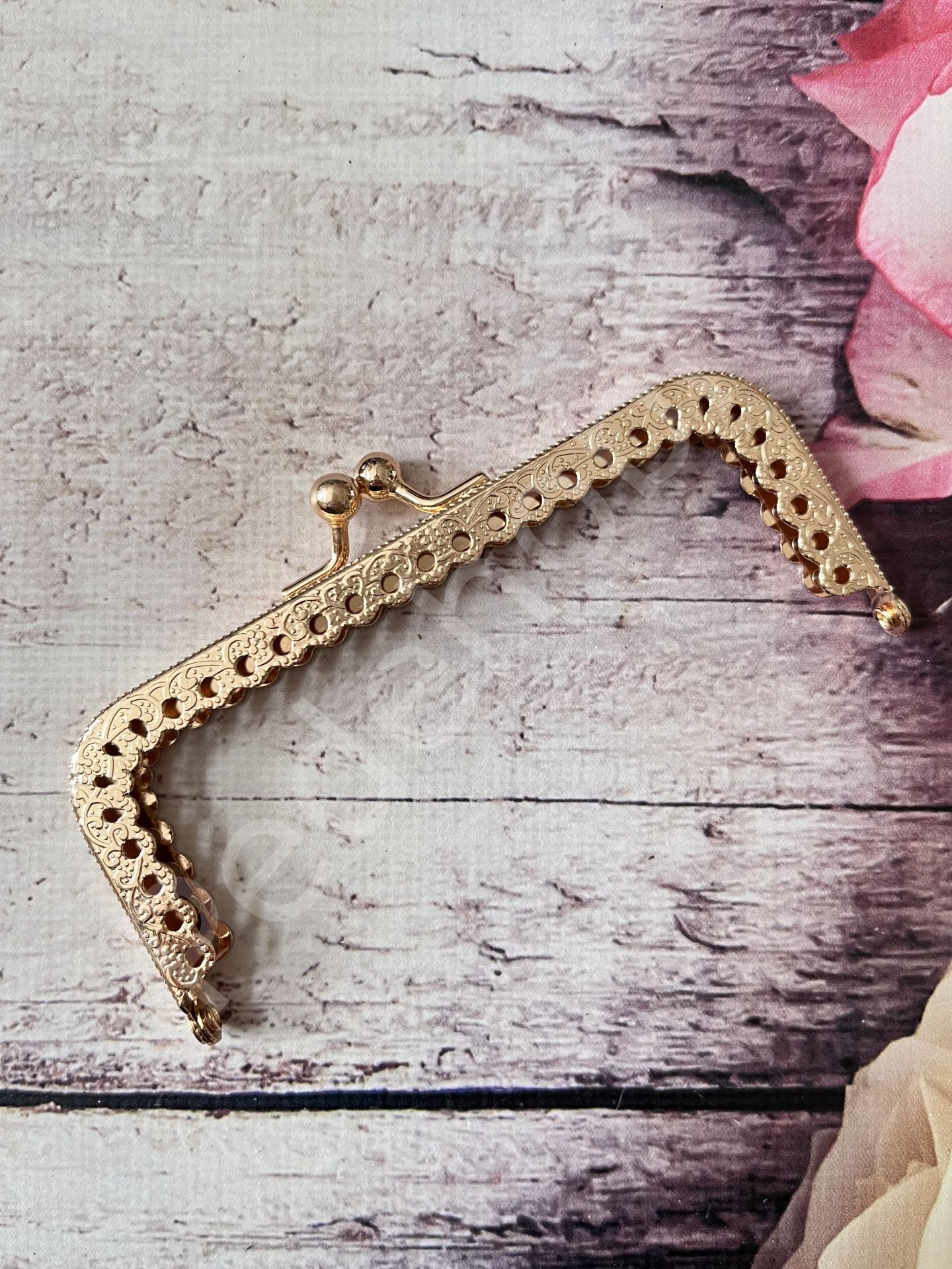 12 CM KULPSUZ KARE CÜZDAN KLİPS Gold