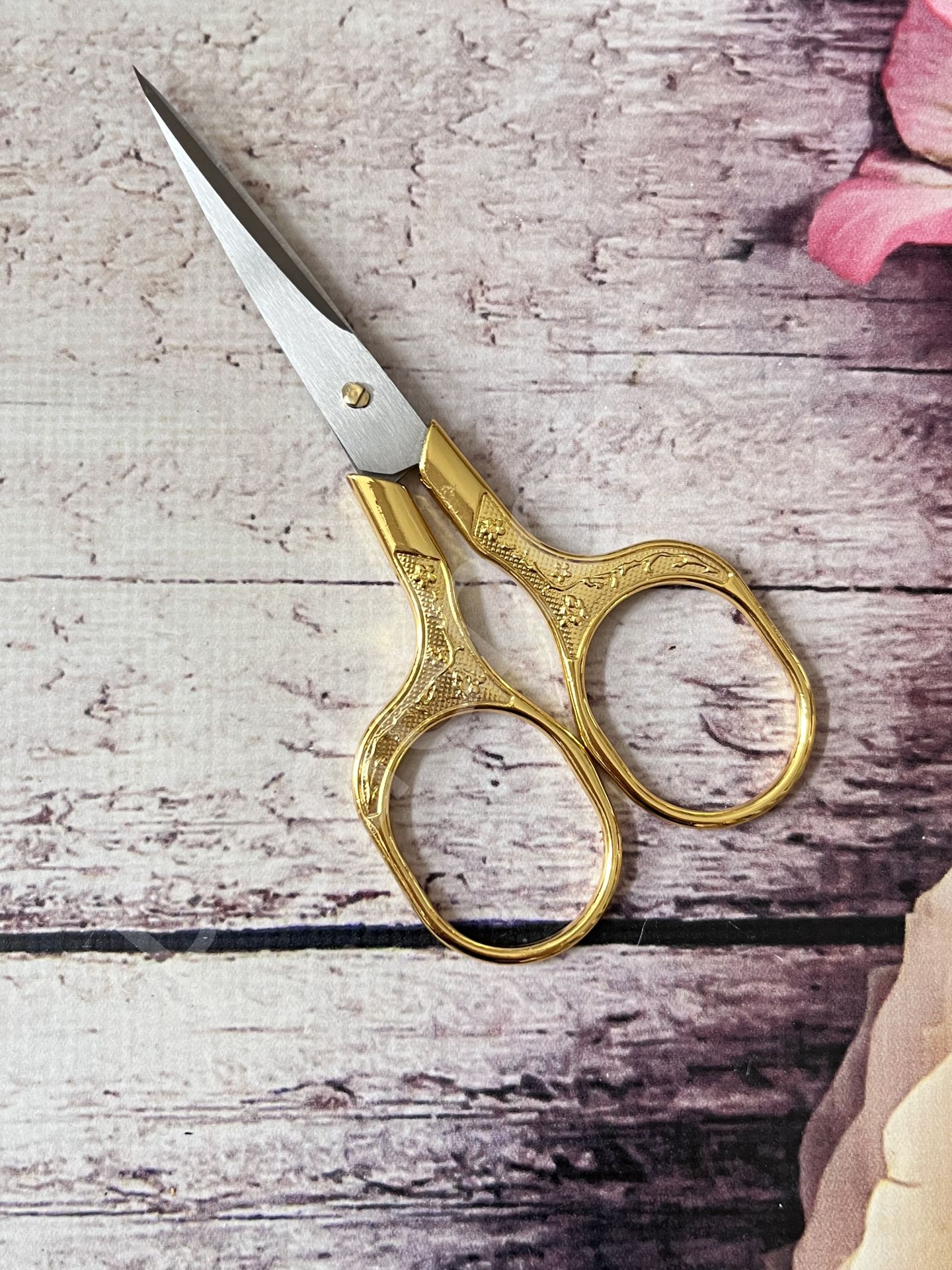 VİNTAGE MAKAS ÇİÇEKLİ KARE  12.5 cm GOLD