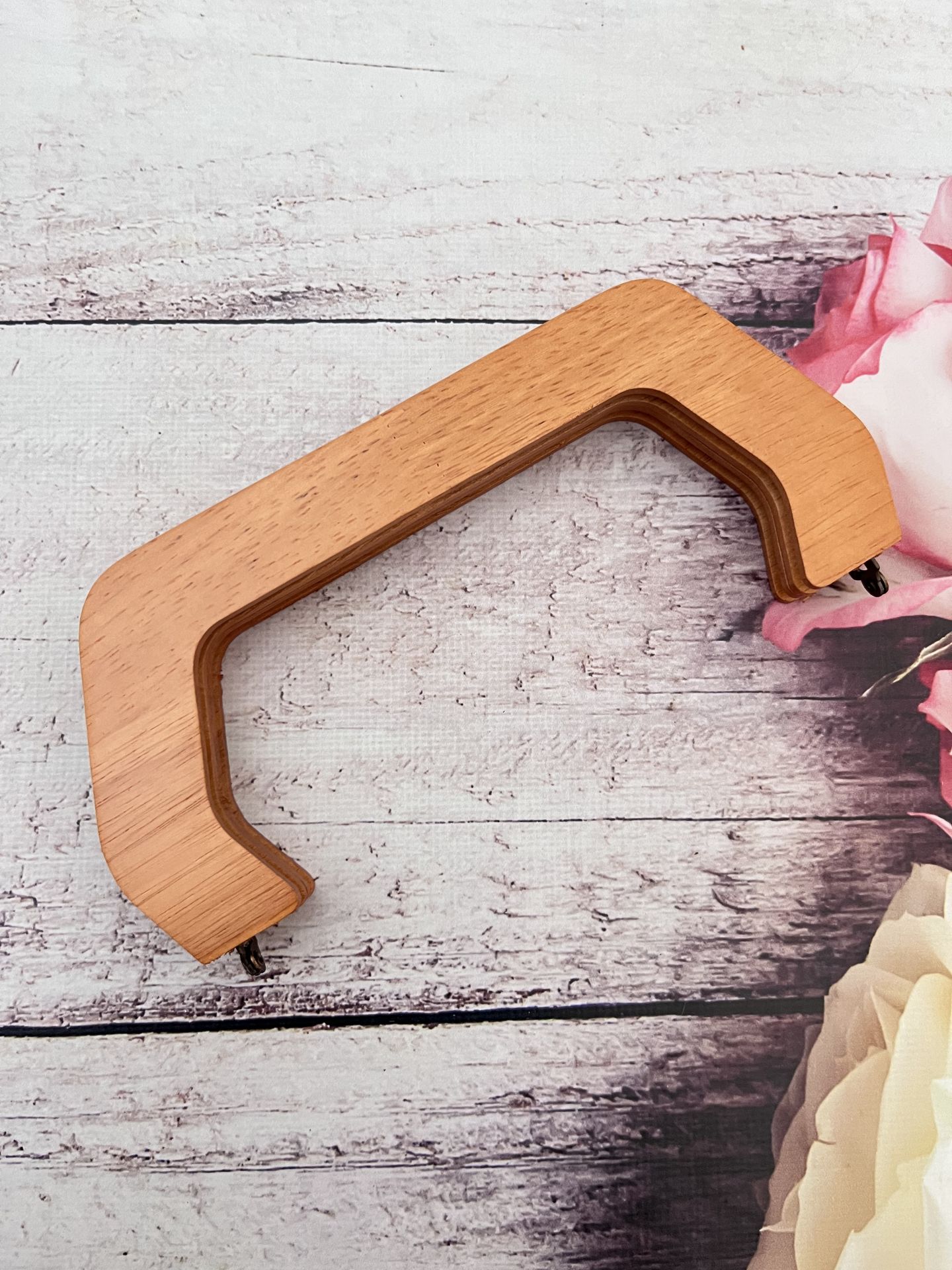 20 CM AHŞAP BURS KÖŞELİ Taba