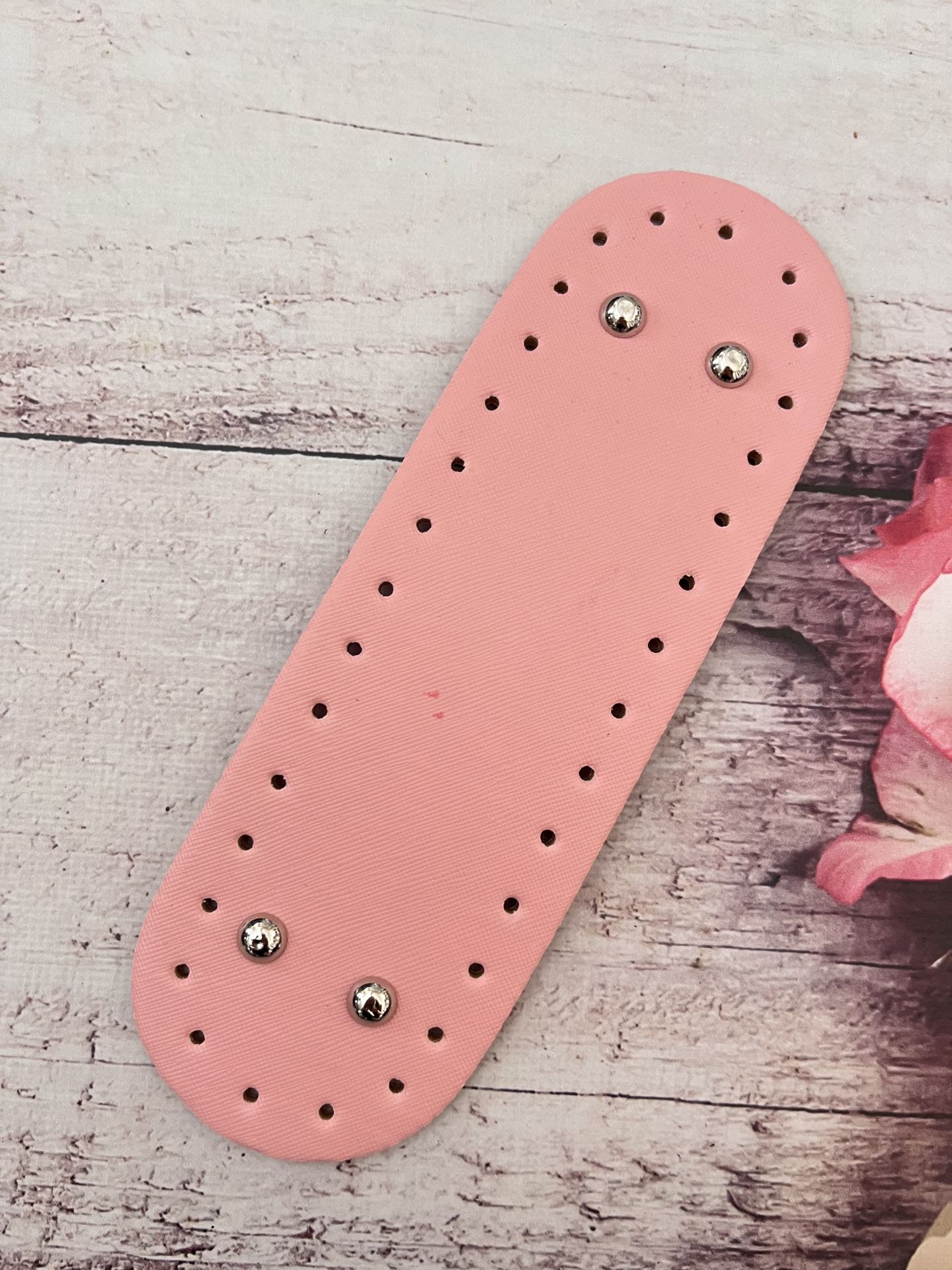22 * 7 CM OVAL  ÇANTA TABANI RİVETLİ pembe