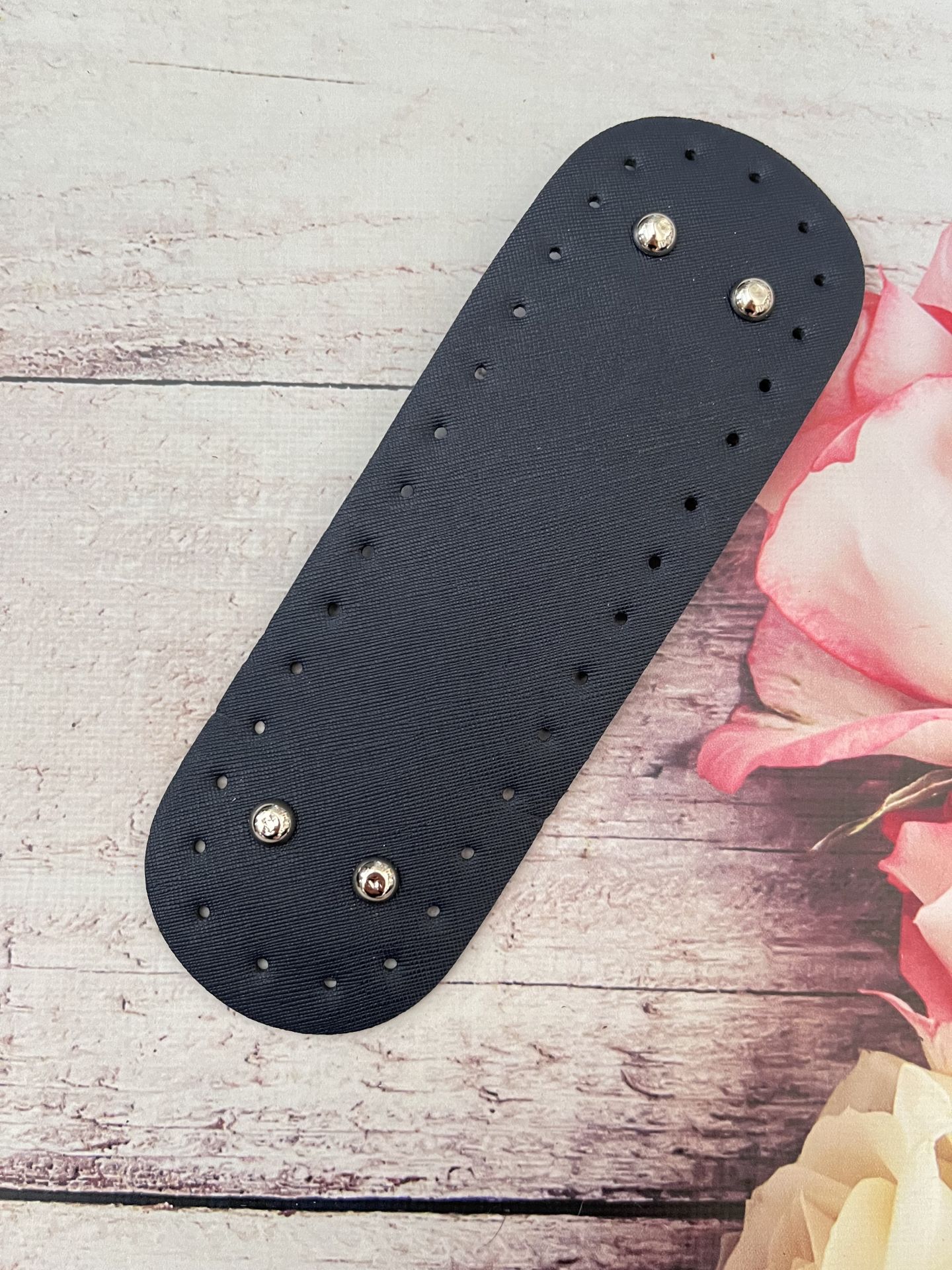 22 * 7 CM OVAL  ÇANTA TABANI RİVETLİ lacivert