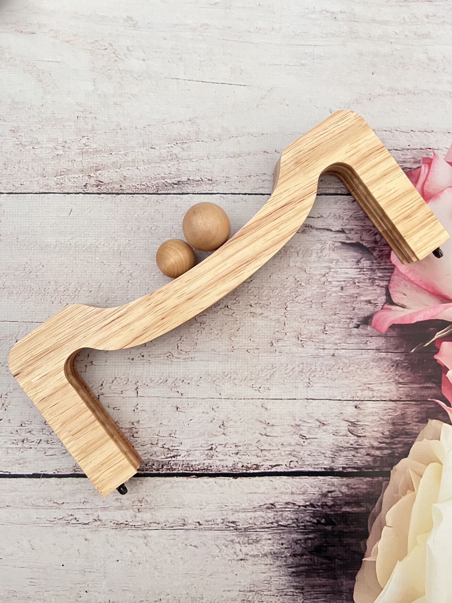 AHŞAP BURS M  MODEL 25 CM NATURAL