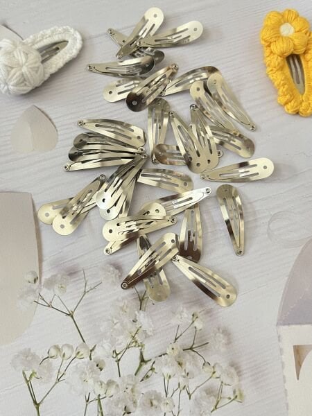 6 CM ÜÇGEN  GÜMÜŞ ÇITÇIT TOKA 1 ADET