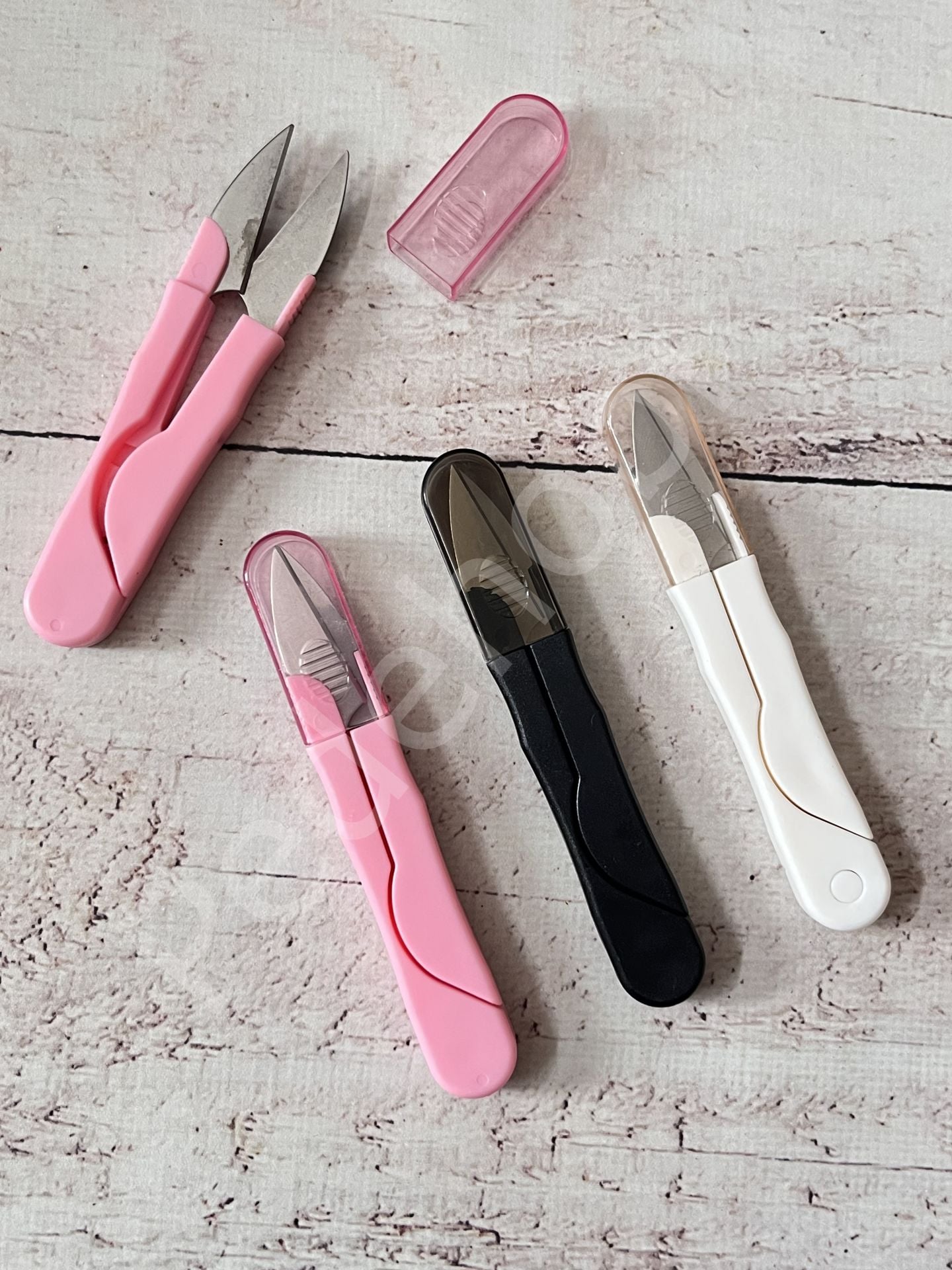 KAPAKLI ŞIKŞIK MAKAS