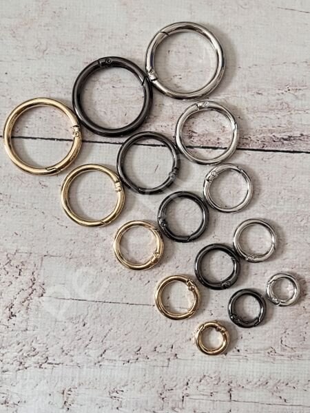 2.50 CM YAYLI HALKA 1 ÇİFT (2ADET)