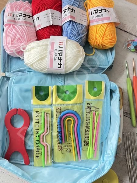 ÇANTALI ÖRGÜ SETİ