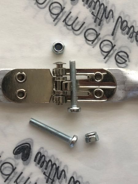 METAL ÇANTA BURS VİDASI YEDEK  1 ÇİFT