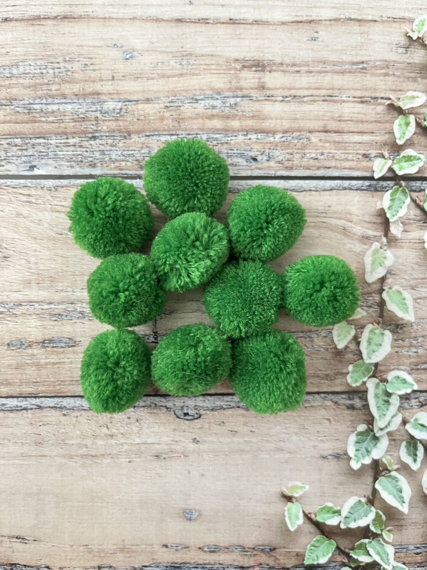 3 CM PONPON 10’ LU PAKET ÇİMEN YEŞİL