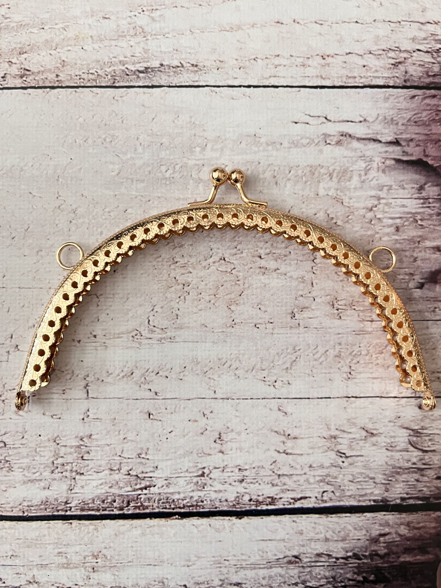 16 CM OVAL KULPLU KLİPS Gold