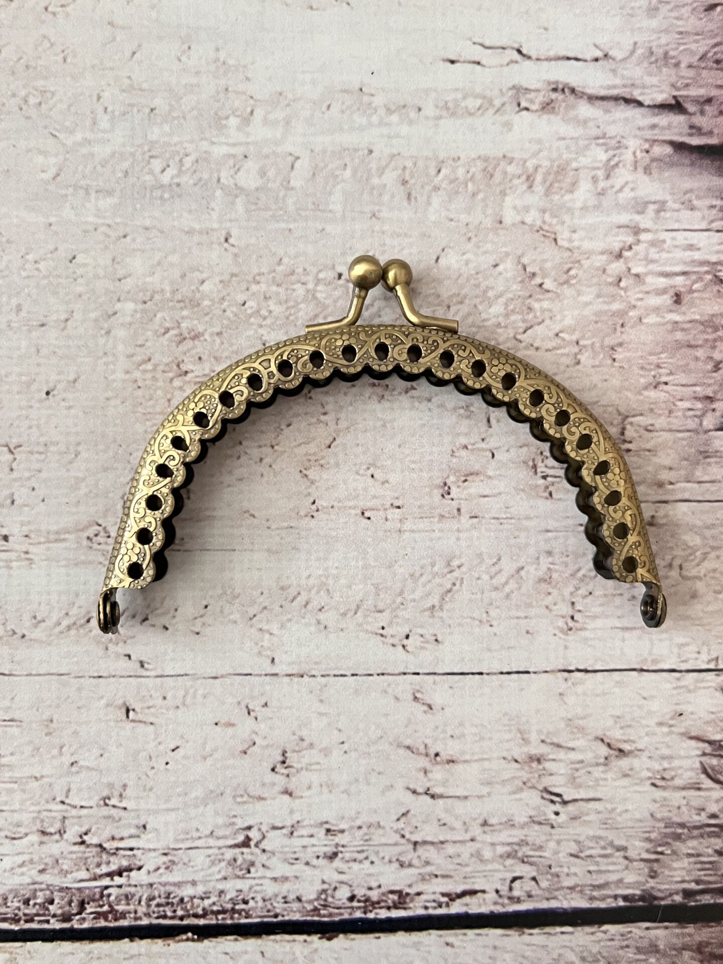 12 CM KULPSUZ  OVAL  KLİPS