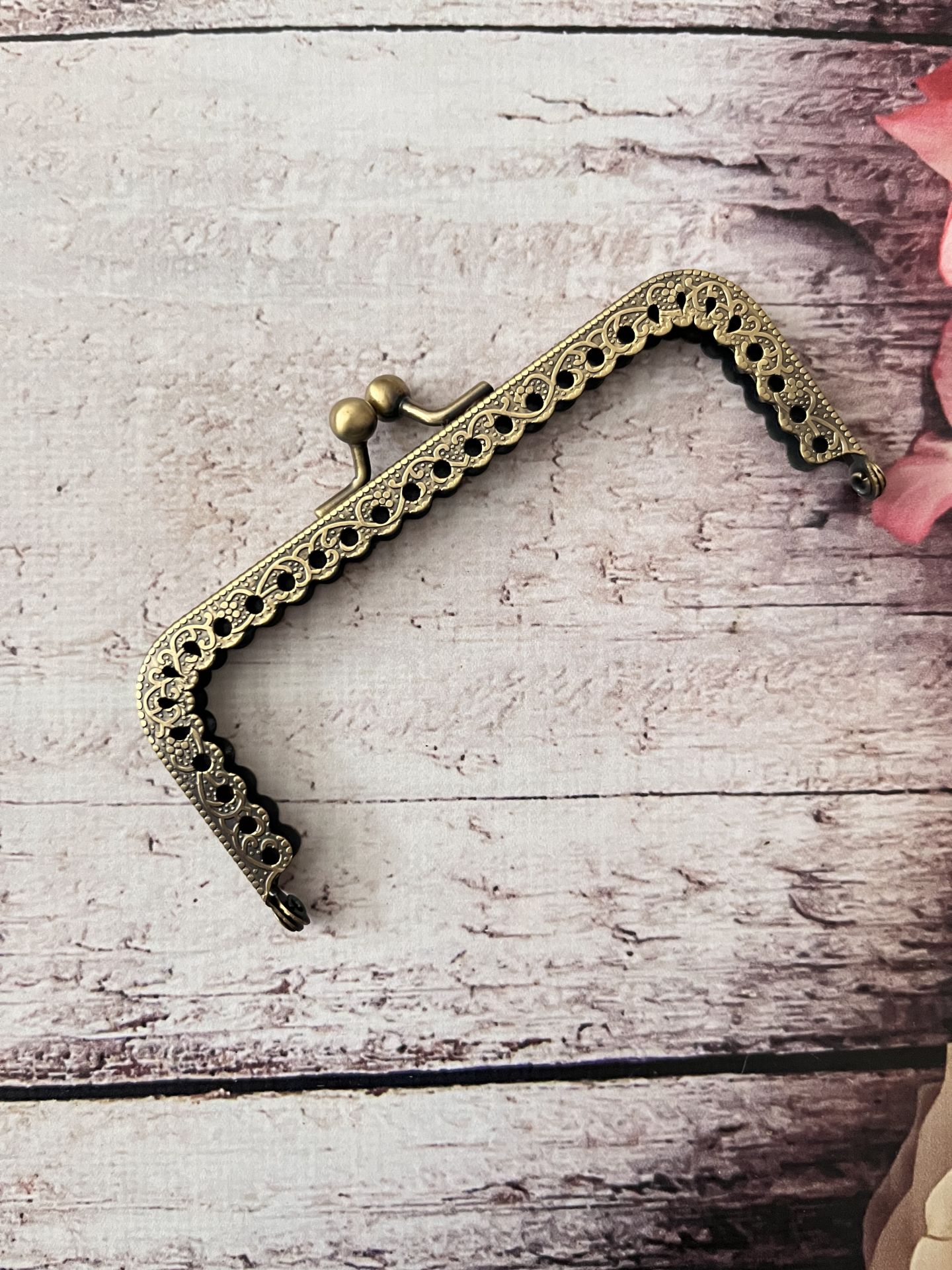 12 CM KULPSUZ KARE CÜZDAN KLİPS Antik