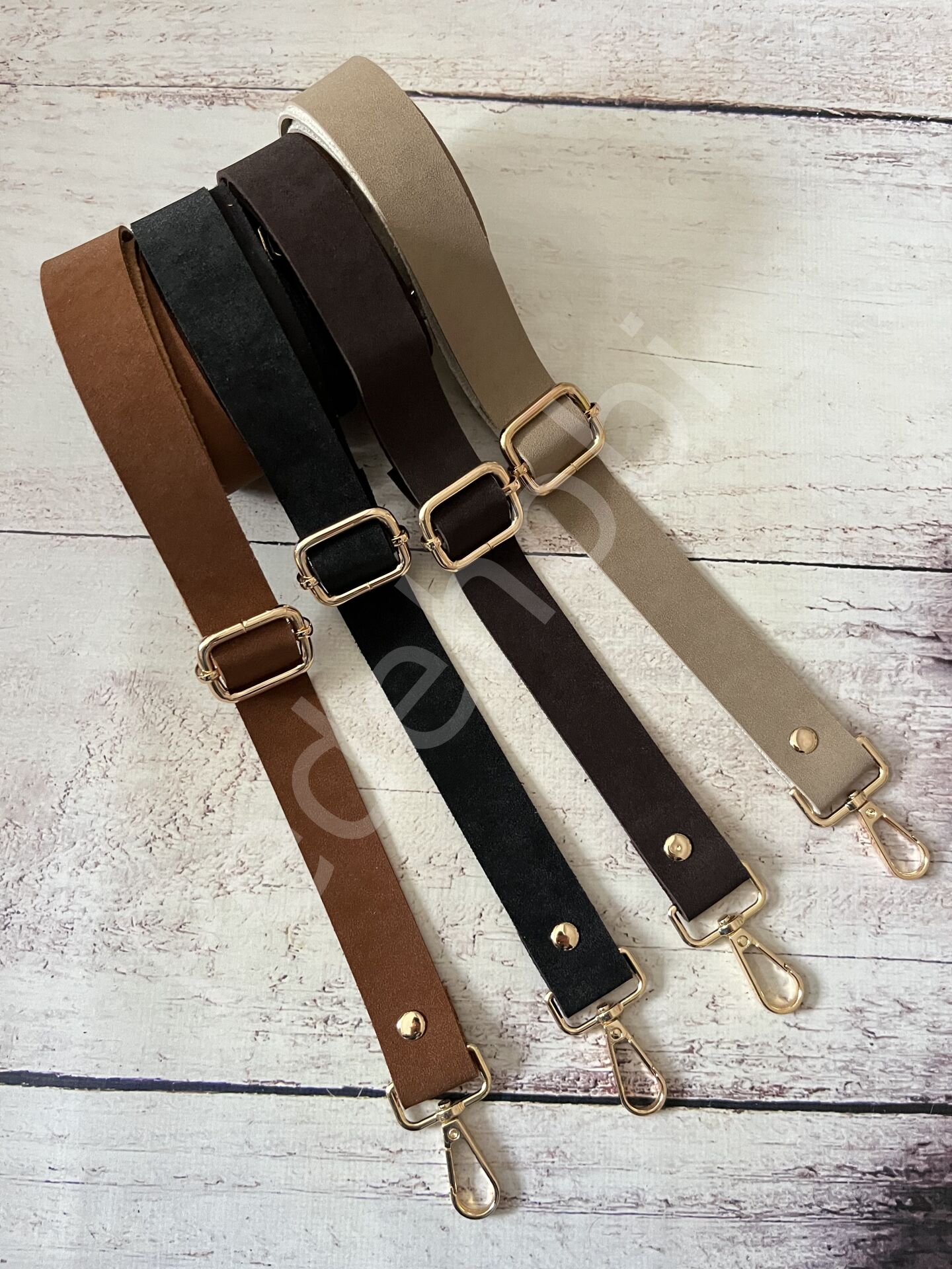 SÜET ASKI  2.5 CM AYARLANABİLİR GOLD TOKALI