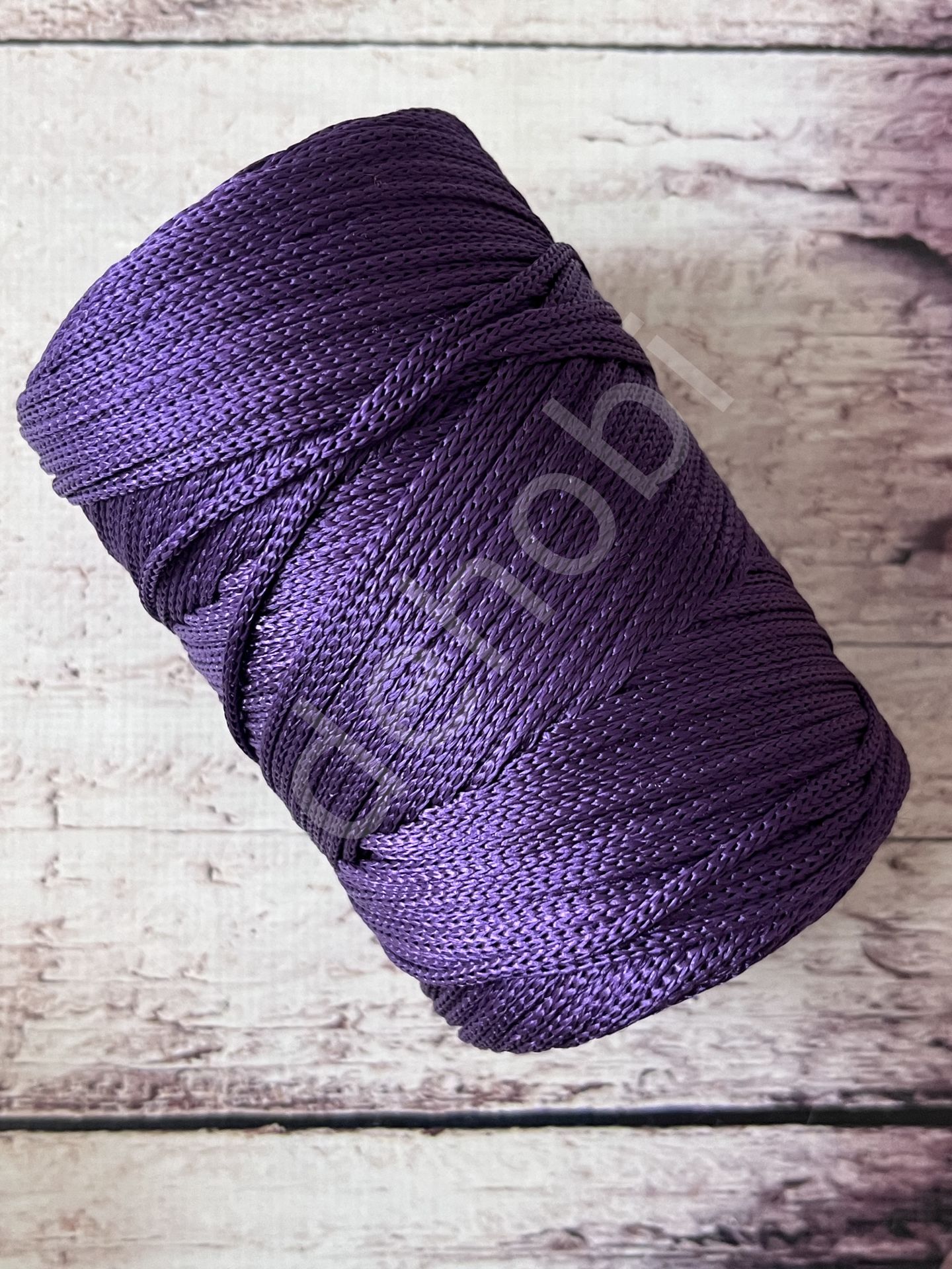 4 NO POLYESTER MAKROME 438 MOR