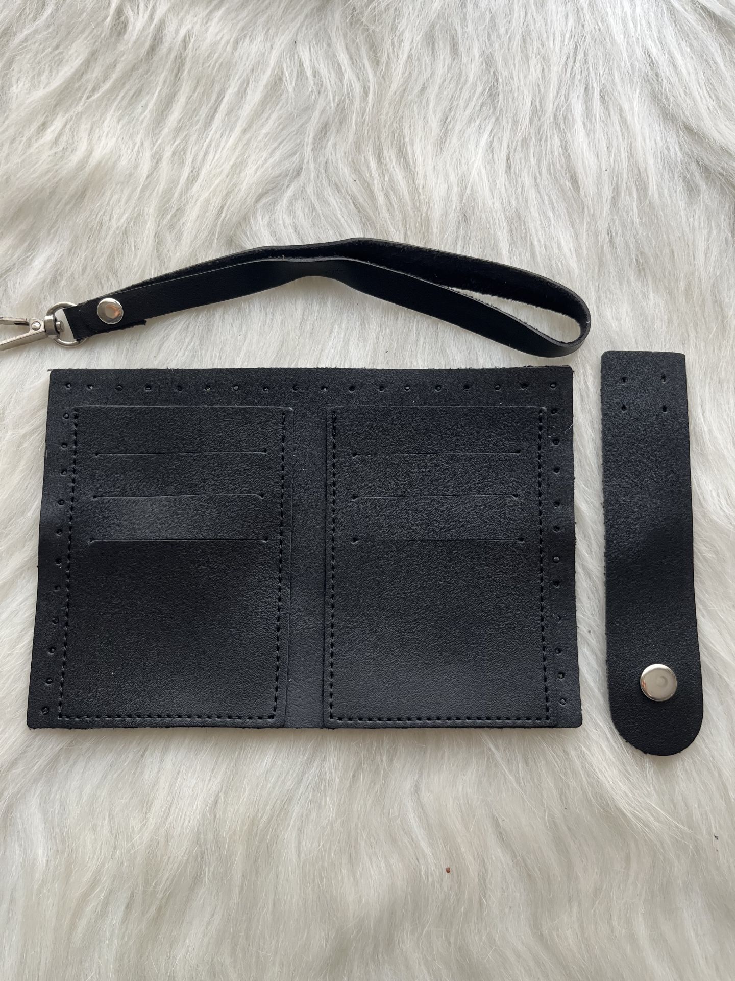 DERİ CÜZDAN  KİTİ SİYAH