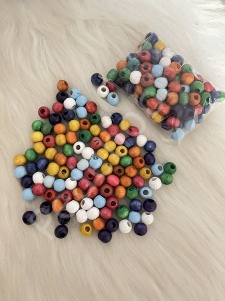 12 MM RENKLİ  AHŞAP  BONCUK  PAKETİ (40 AD )