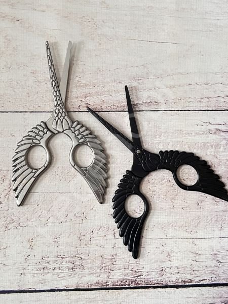 KANAT MOTİFLİ MAKAS 17 CM