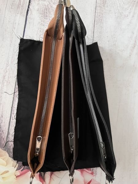 ASTARLI FERMUARLI DERİ  ÇANTA AĞZI